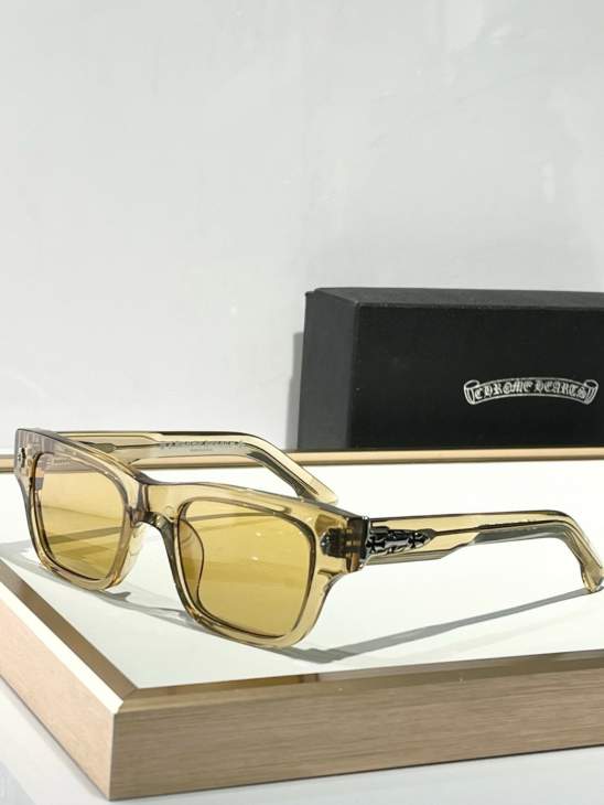 Picture of Chrome Hearts Sunglasses _SKUfw66527566fw